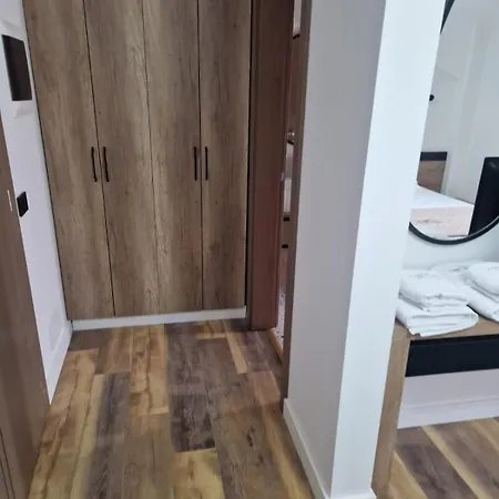 Hotel Lumi I Bardhe & Restaurant 4*