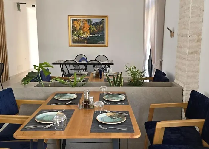 Lumi I Bardhe & Restaurant