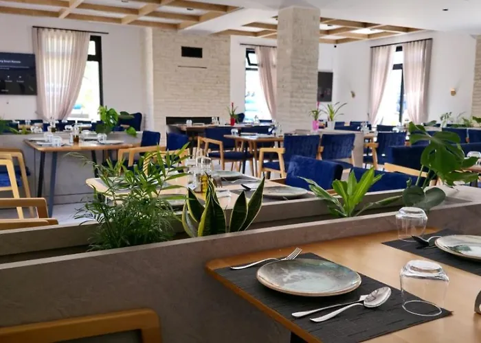 Hotell Lumi I Bardhe & Restaurant Kuc (Vlore)