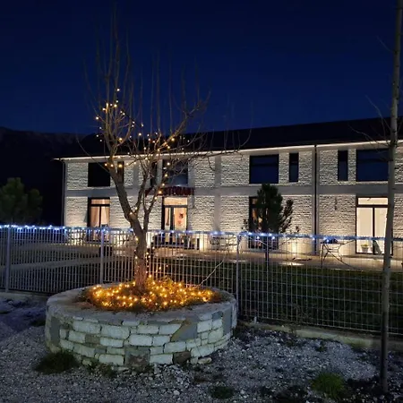 Lumi I Bardhe & Restaurant Hotel 4*